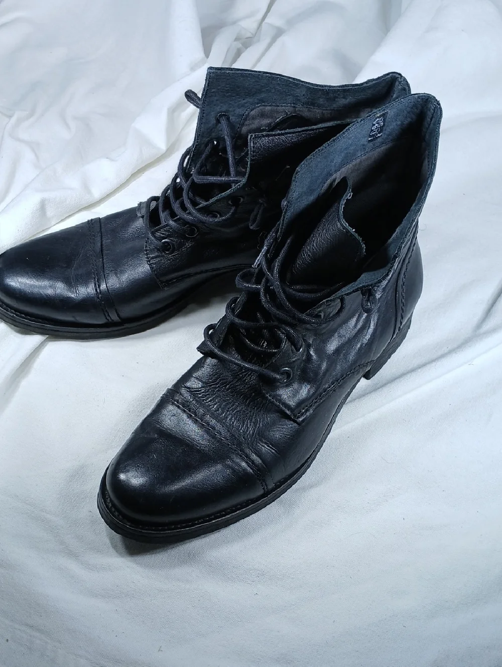 Black Leather Men's Lace-Up Combat Boots